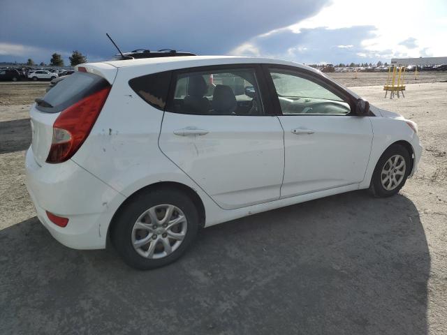 KMHCT5AE5EU144358 - 2014 HYUNDAI ACCENT GLS WHITE photo 3