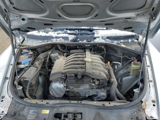 WVGBE77LX8D046910 - 2008 VOLKSWAGEN TOUAREG 2 V6 SILVER photo 12