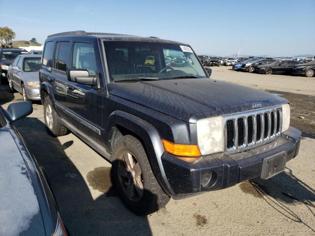 1J8HG48K37C611475 - 2007 JEEP COMMANDER GRAY photo 4