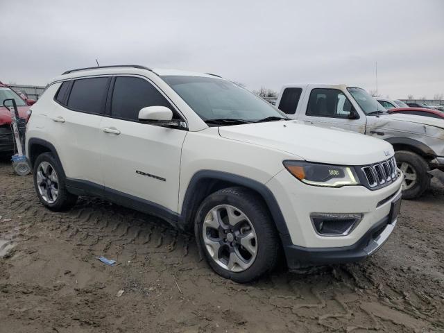 3C4NJCCB4JT368025 - 2018 JEEP COMPASS LIMITED WHITE photo 4