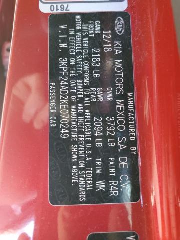 3KPF24AD2KE070249 - 2019 KIA FORTE FE RED photo 12