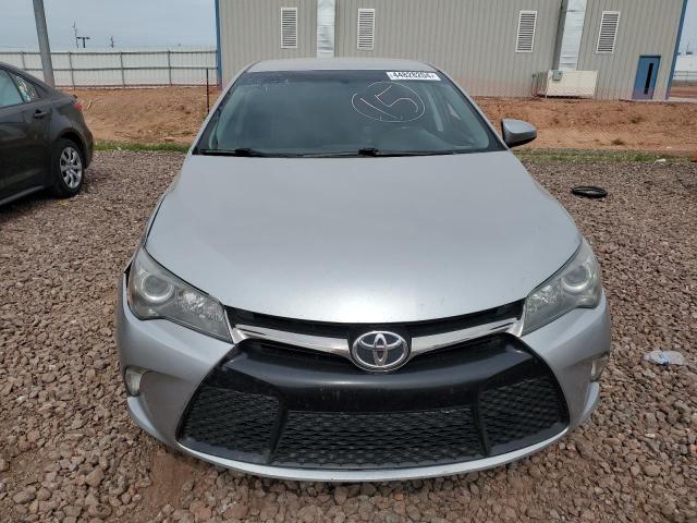 4T1BF1FK4GU579532 - 2016 TOYOTA CAMRY LE SILVER photo 5