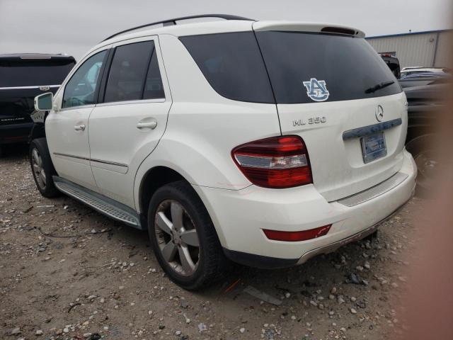 4JGBB8GB3BA656999 - 2011 MERCEDES-BENZ ML 350 4MATIC WHITE photo 2
