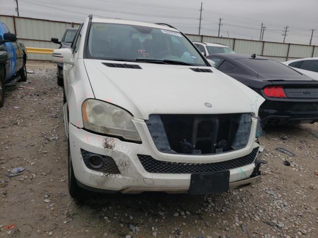 4JGBB8GB3BA656999 - 2011 MERCEDES-BENZ ML 350 4MATIC WHITE photo 5