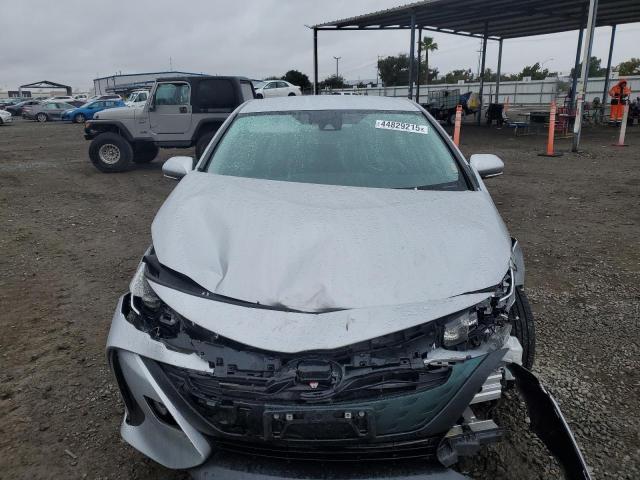 JTDKARFP9K3114739 - 2019 TOYOTA PRIUS PRIM 银色 照片 5