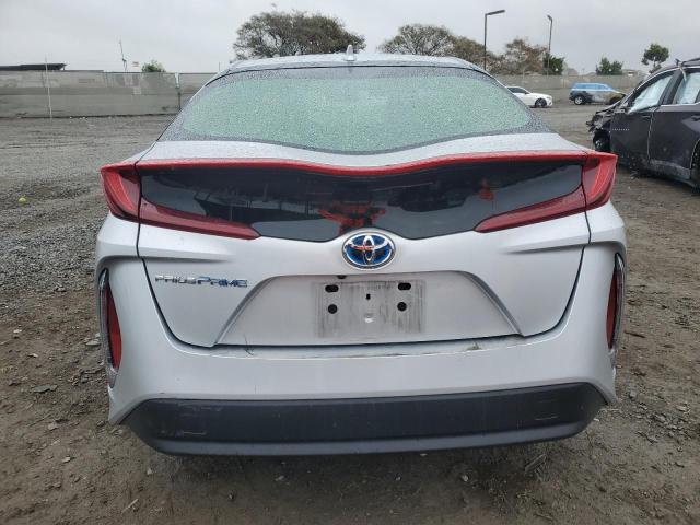 JTDKARFP9K3114739 - 2019 TOYOTA PRIUS PRIM 银色 照片 6