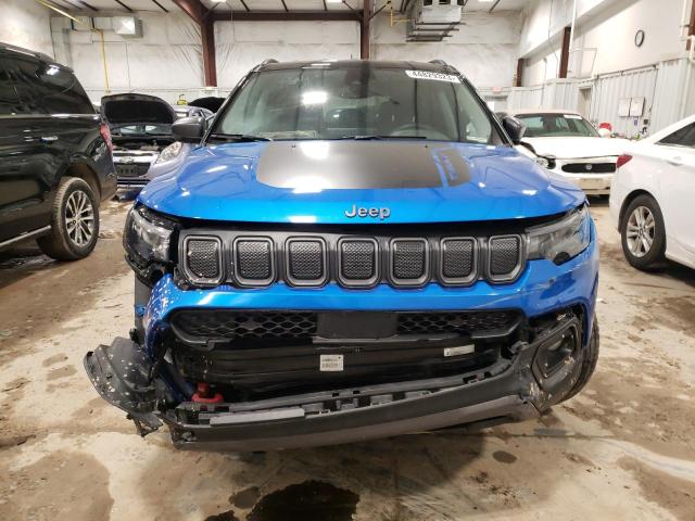 3C4NJDDBXNT116970 - 2022 JEEP COMPASS TRAILHAWK BLUE photo 5