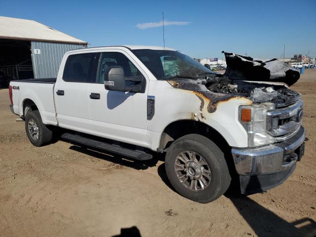 1FT7W2B68LEC46246 - 2020 FORD F250 SUPER DUTY WHITE photo 4