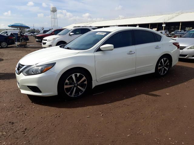 1N4AL3AP3HC472427 - 2017 NISSAN ALTIMA 2.5 WHITE photo 1