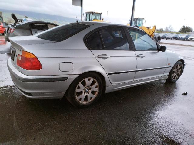 WBAAM3346YFP79404 - 2000 BMW 323 I SILVER photo 3