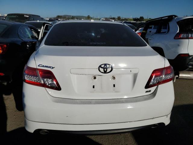 4T1BF3EK9BU603961 - 2011 TOYOTA CAMRY BASE WHITE photo 6