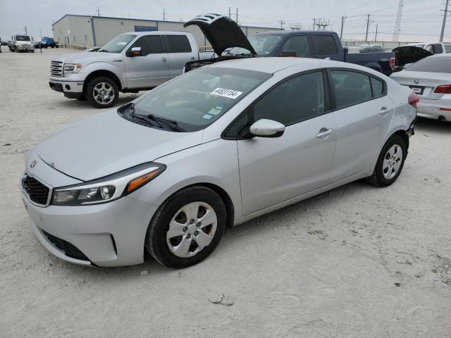 3KPFK4A71JE260245 - 2018 KIA FORTE LX SILVER photo 1