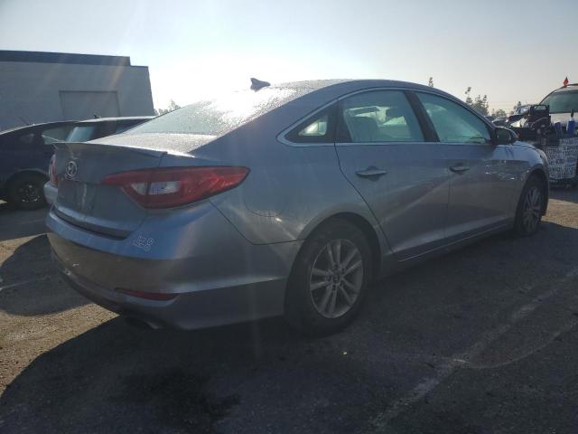 5NPE24AF3GH333977 - 2016 HYUNDAI SONATA SE SILVER photo 3