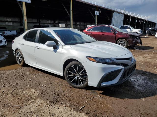 4T1G11AKXPU103572 - 2023 TOYOTA CAMRY SE NIGHT SHADE WHITE photo 4