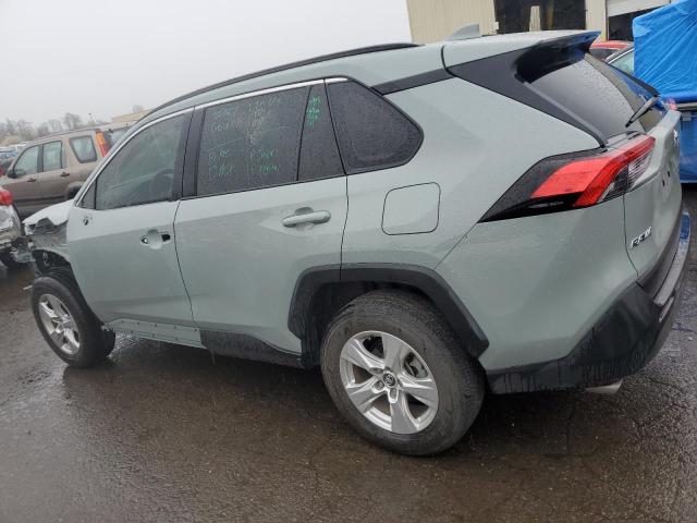 2T3W1RFVXLC085350 - 2020 TOYOTA RAV4 XLE GRAY photo 2