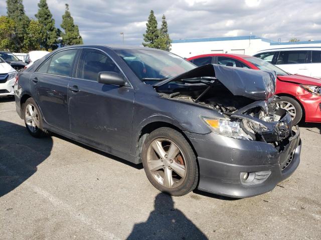 4T1BF3EK1BU631303 - 2011 TOYOTA CAMRY BASE GRAY photo 4