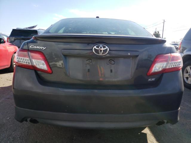 4T1BF3EK1BU631303 - 2011 TOYOTA CAMRY BASE GRAY photo 6