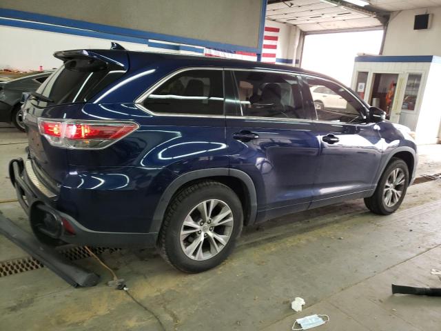 5TDZKRFH8FS062321 - 2015 TOYOTA HIGHLANDER LE BLUE photo 3