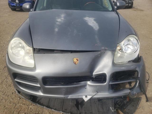 WP1AA29P64LA22567 - 2004 PORSCHE CAYENNE GRAY photo 11