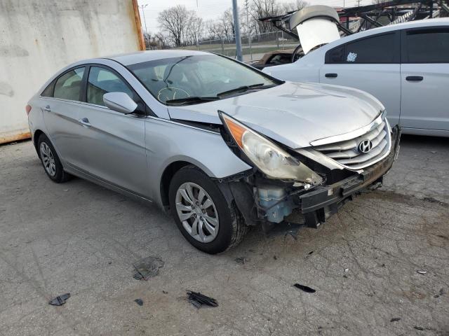 5NPEB4AC5BH287566 - 2011 HYUNDAI SONATA GLS SILVER photo 4