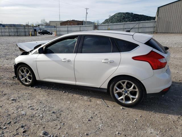 1FAHP3M28CL277855 - 2012 FORD FOCUS SEL WHITE photo 2