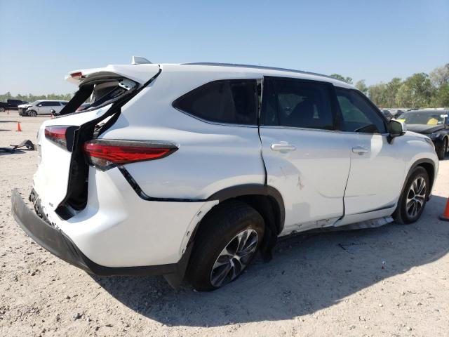 5TDGZRAH2NS545781 - 2022 TOYOTA HIGHLANDER XLE WHITE photo 3
