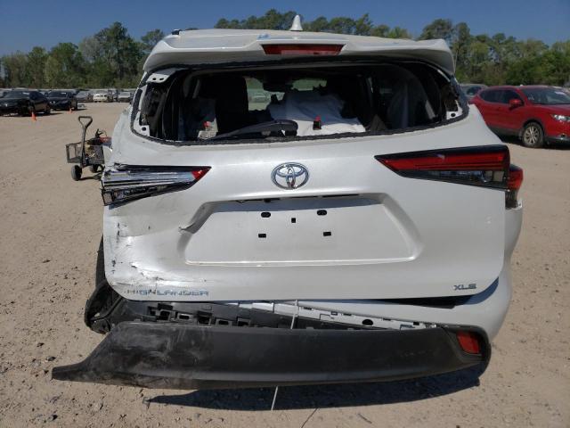 5TDGZRAH2NS545781 - 2022 TOYOTA HIGHLANDER XLE WHITE photo 6