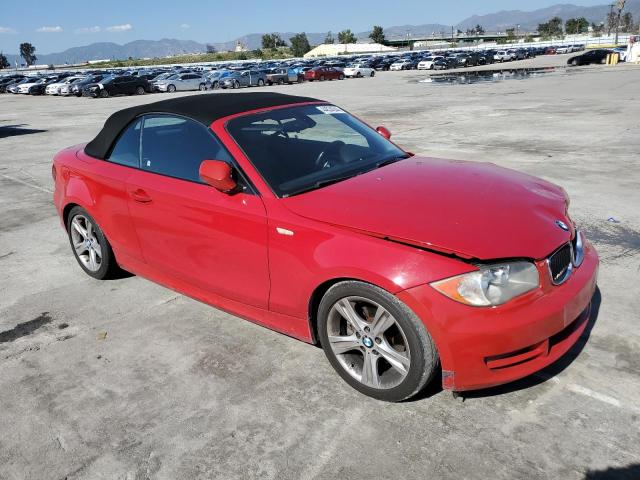 WBAUN1C5XBVH83771 - 2011 BMW 128 I RED photo 4