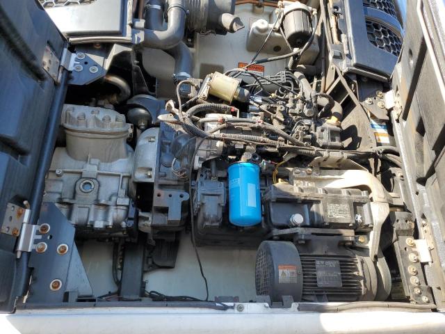 3H3V532C5HT106042 - 2017 HYUNDAI REEFER WHITE photo 7