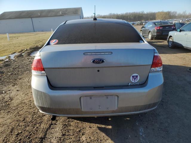 1FAHP32N58W231306 - 2008 FORD FOCUS S/SE SILVER photo 6