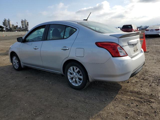 3N1CN7AP1HL840759 - 2017 NISSAN VERSA S SILVER photo 2