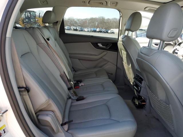 WA1VAAF70HD027436 - 2017 AUDI Q7 PRESTIGE WHITE photo 10