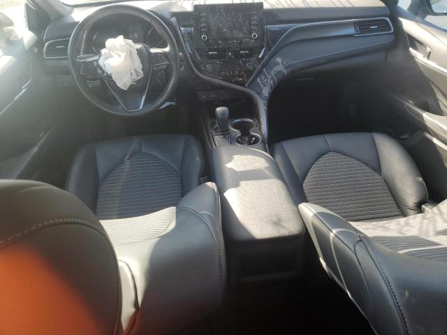 4T1T11AKXRU854205 - 2024 TOYOTA CAMRY SE NIGHT SHADE WHITE photo 8