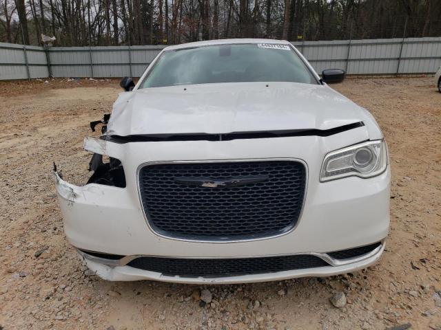2C3CCAAGXFH807107 - 2015 CHRYSLER 300 LIMITED WHITE photo 5