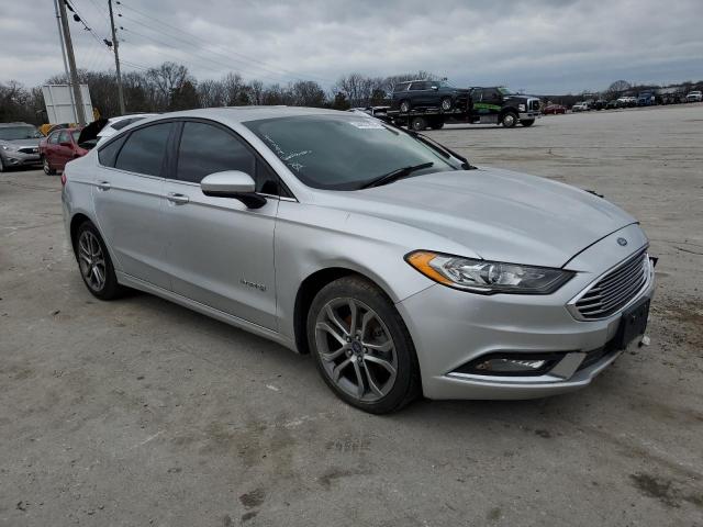 3FA6P0LUXHR387324 - 2017 FORD FUSION SE HYBRID SILVER photo 4