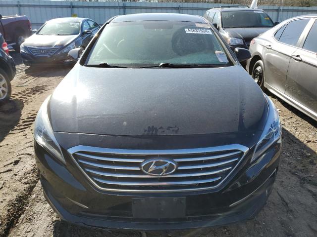 5NPE24AF4HH462716 - 2017 HYUNDAI SONATA SE BLACK photo 5