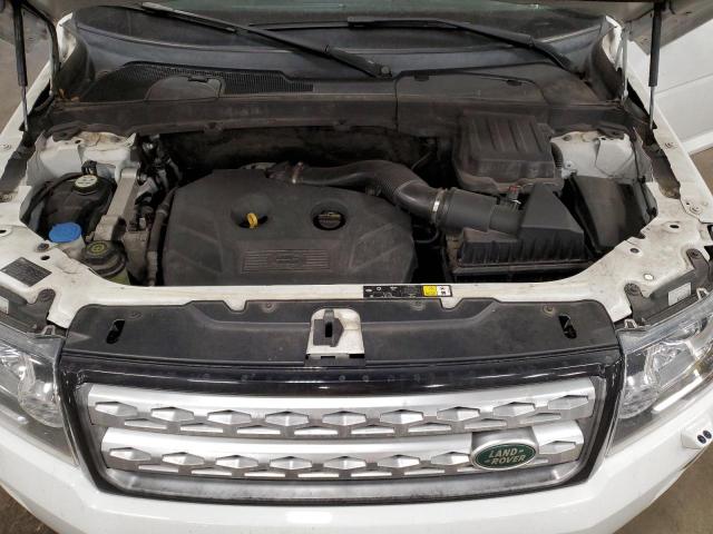 SALFR2BG1DH362666 - 2013 LAND ROVER LR2 HSE WHITE photo 11