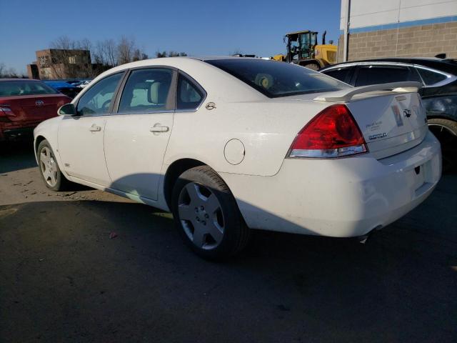 2G1WD58C481320702 - 2008 CHEVROLET IMPALA SUPER SPORT WHITE photo 2