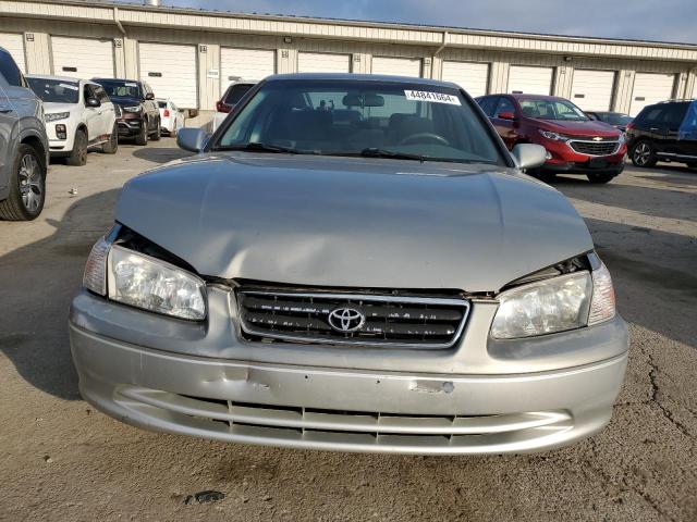 JT2BG22K810590232 - 2001 TOYOTA CAMRY CE BEIGE photo 5