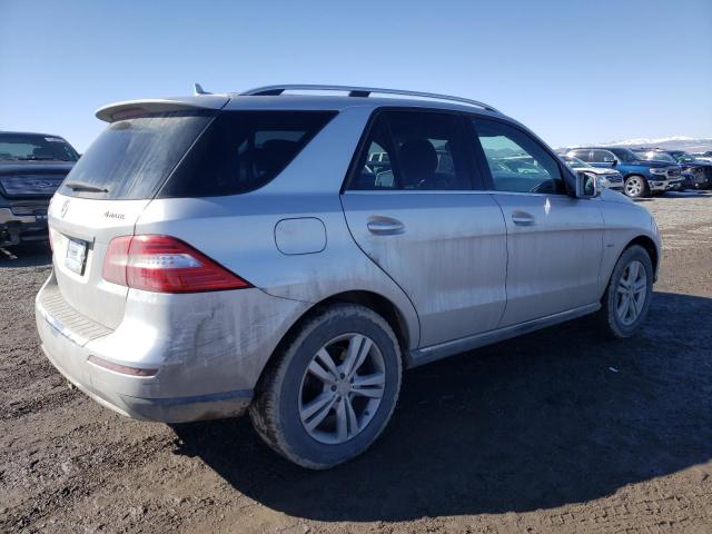 4JGDA5HB1CA038574 - 2012 MERCEDES-BENZ ML 350 4MATIC SILVER photo 3