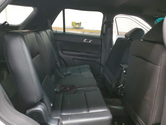 1FM5K8AR5FGB03518 - 2015 FORD EXPLORER POLICE INTERCEPTOR WHITE photo 11
