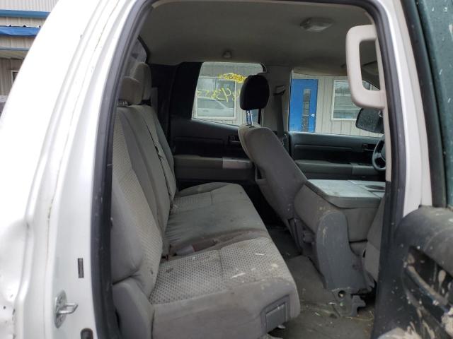 5TFST54107X002042 - 2007 TOYOTA TUNDRA DOUBLE CAB SR5 WHITE photo 10