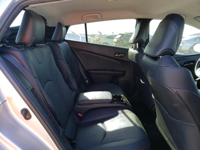 JTDKARFP7H3058244 - 2017 TOYOTA PRIUS PRIM 银色 照片 10