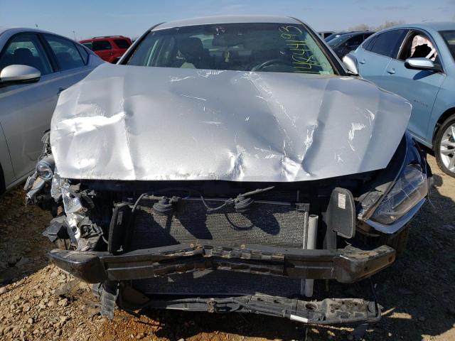 5NPE34AF2JH634101 - 2018 HYUNDAI SONATA SPORT SILVER photo 11