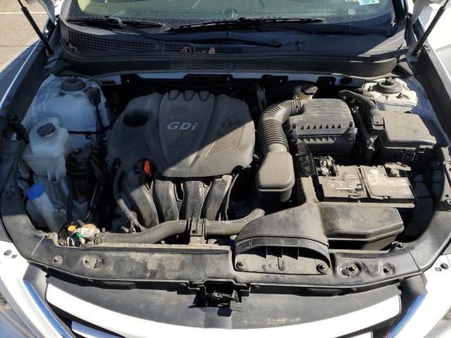 5NPEB4AC4EH872952 - 2014 HYUNDAI SONATA GLS WHITE photo 11