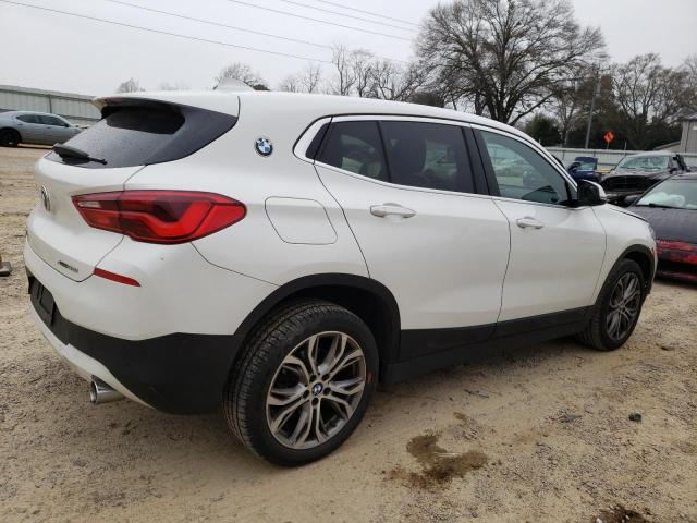 WBXYJ5C30JEF70643 - 2018 BMW X2 XDRIVE28I WHITE photo 3