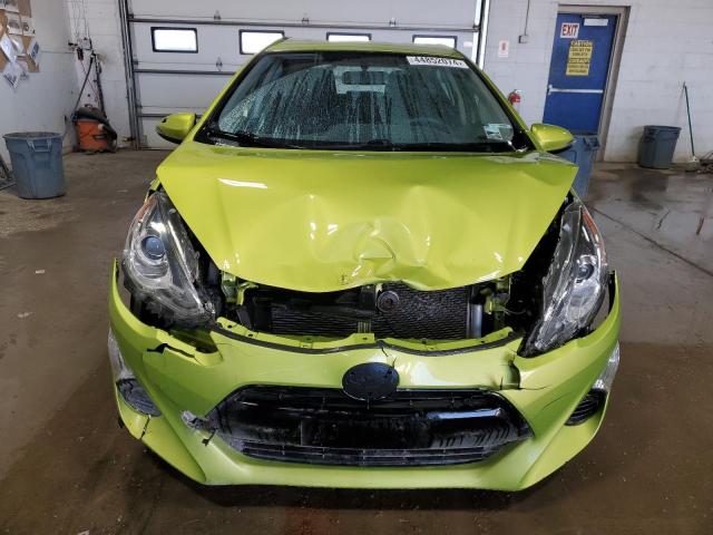 JTDKDTB36F1102475 - 2015 TOYOTA PRIUS C GREEN photo 5