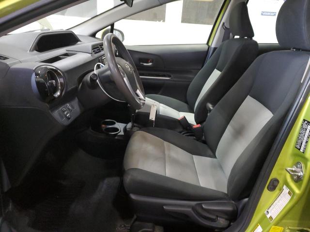 JTDKDTB36F1102475 - 2015 TOYOTA PRIUS C GREEN photo 7