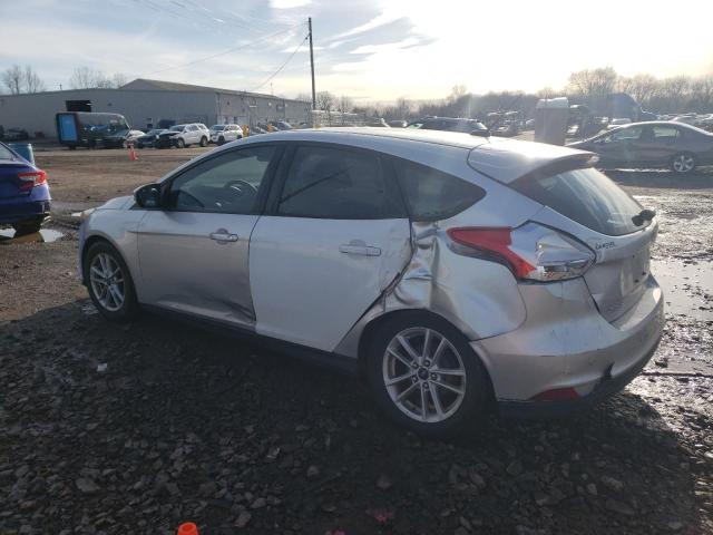 1FADP3K21FL246565 - 2015 FORD FOCUS SE WHITE photo 2