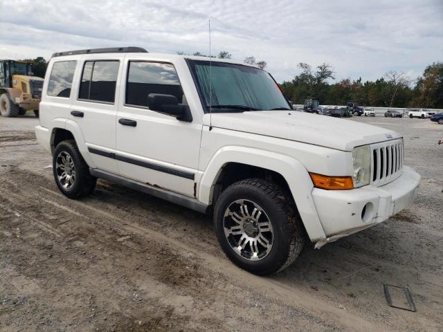 1J8HG48KX6C233900 - 2006 JEEP COMMANDER WHITE photo 4